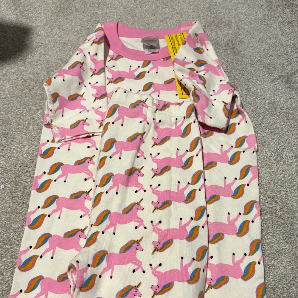Girls Hanna Andersson pajamas